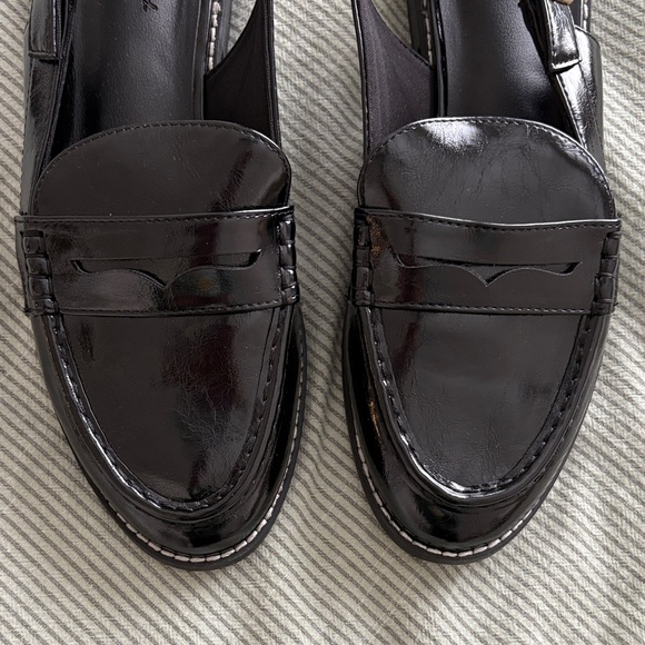 Universal Thread Black Patent Slingback Loafers Like New Size 7 - Picture 4 of 4